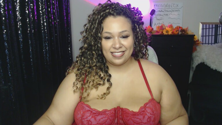 SuccubusMissGigiFox's Streamate show and profile