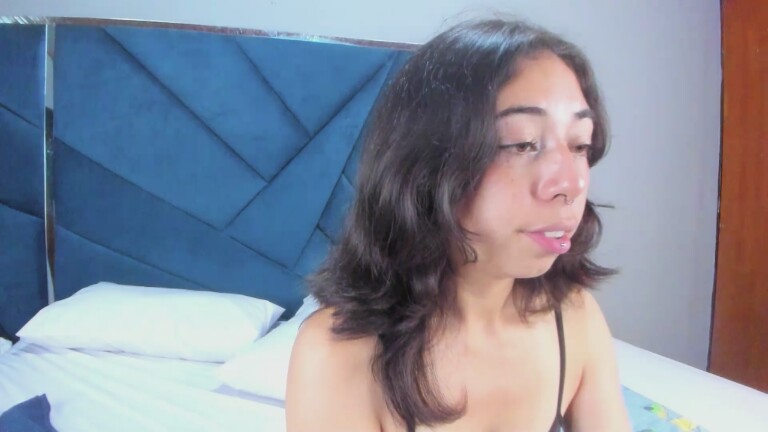 Samantha_Cullen's Streamate show and profile