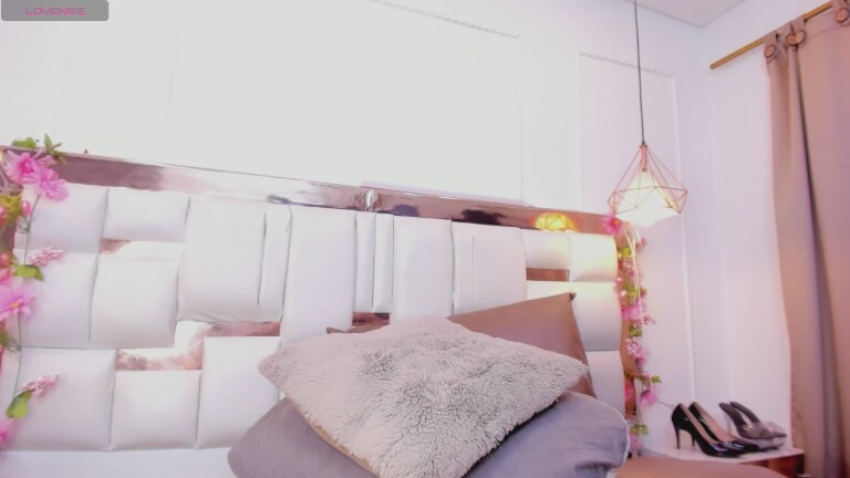 Skylar_Smiith's Streamate show and profile