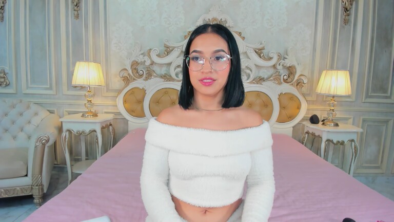 ViolettaG's Streamate show and profile