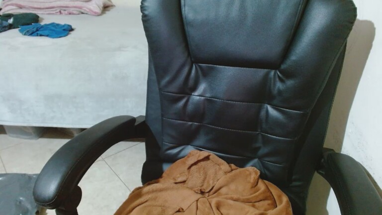 Lolaa888's Streamate show and profile