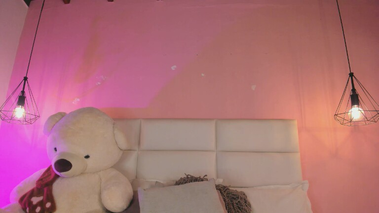 AdelleGrey's Streamate show and profile