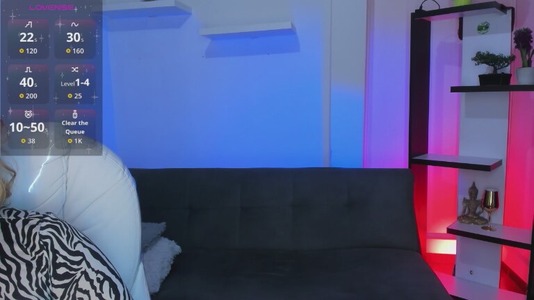 kenziesharik69's Streamate show and profile