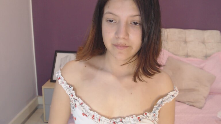 MiaBellee's Streamate show and profile