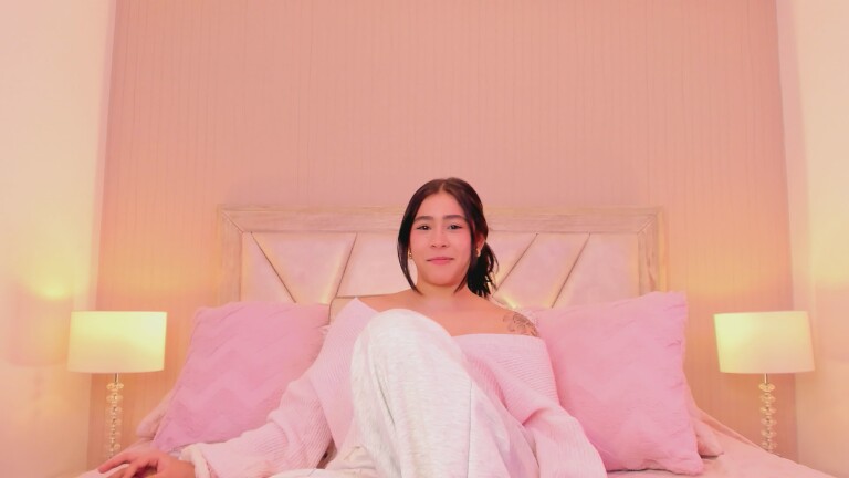 SophiaColinns's Streamate show and profile