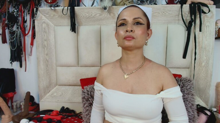 MoiraDevil's Streamate show and profile