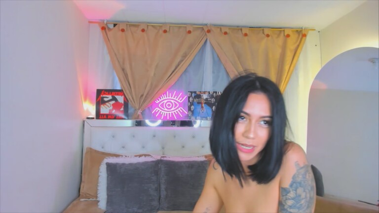 NinaMonet's Streamate show and profile