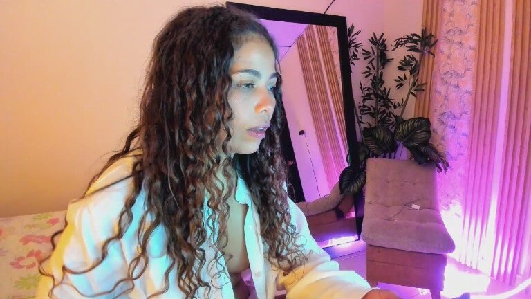 Sarah_Riveraa's Streamate show and profile