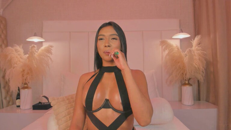 NikoJhon's Streamate show and profile