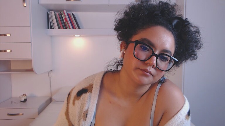 MartinaRuis's Streamate show and profile