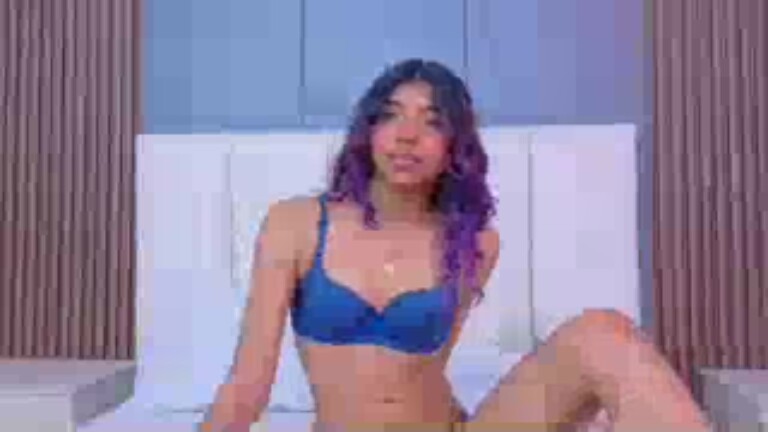 AlejandraOjeda's Streamate show and profile