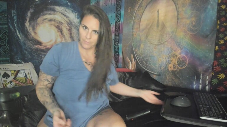 Ladyluvxo's Streamate show and profile