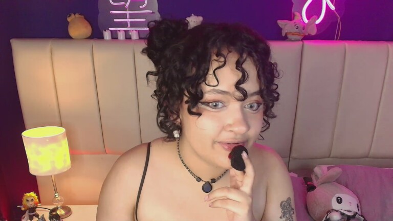 ZarahRosse's Streamate show and profile