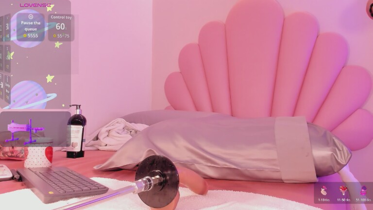 allyson_petite's Streamate show and profile