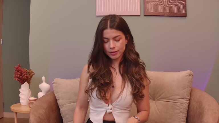 AliceLujan's Streamate show and profile