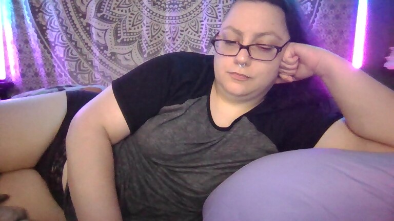 CuddlyLittleDemon's Streamate show and profile