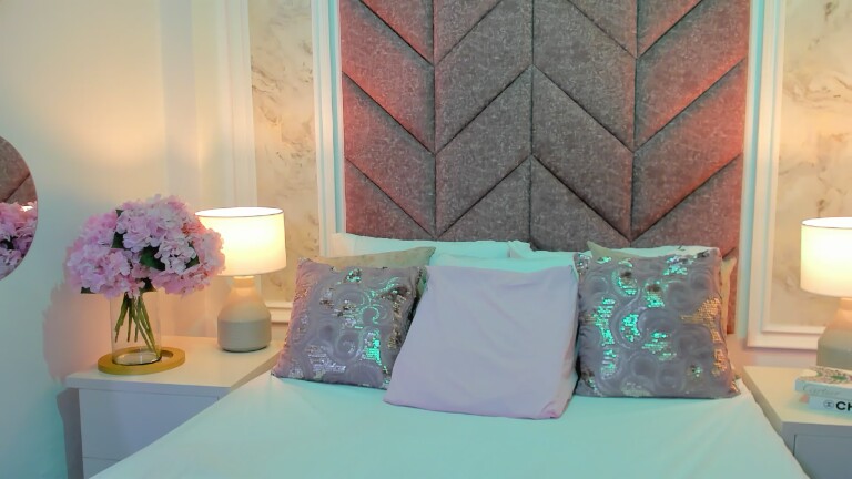 SusySwift's Streamate show and profile