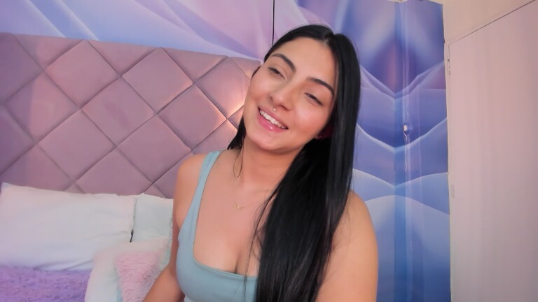 ViolletaRosse's Streamate show and profile