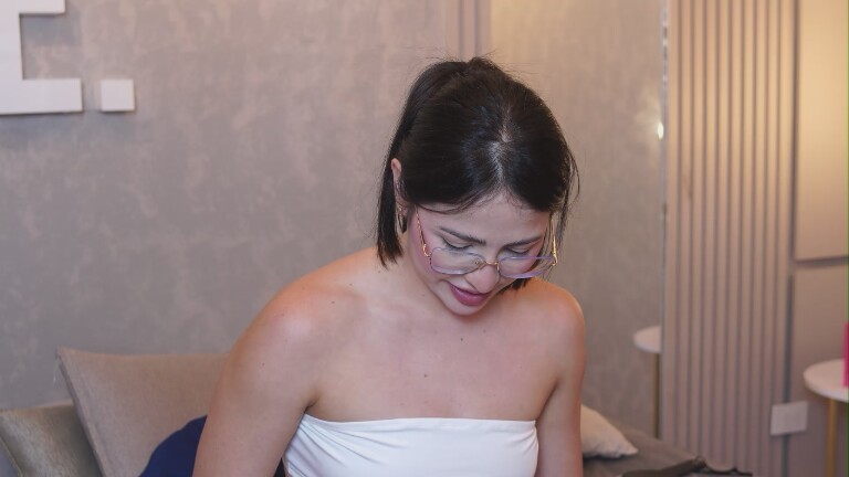 EvaPaoluci's Streamate show and profile