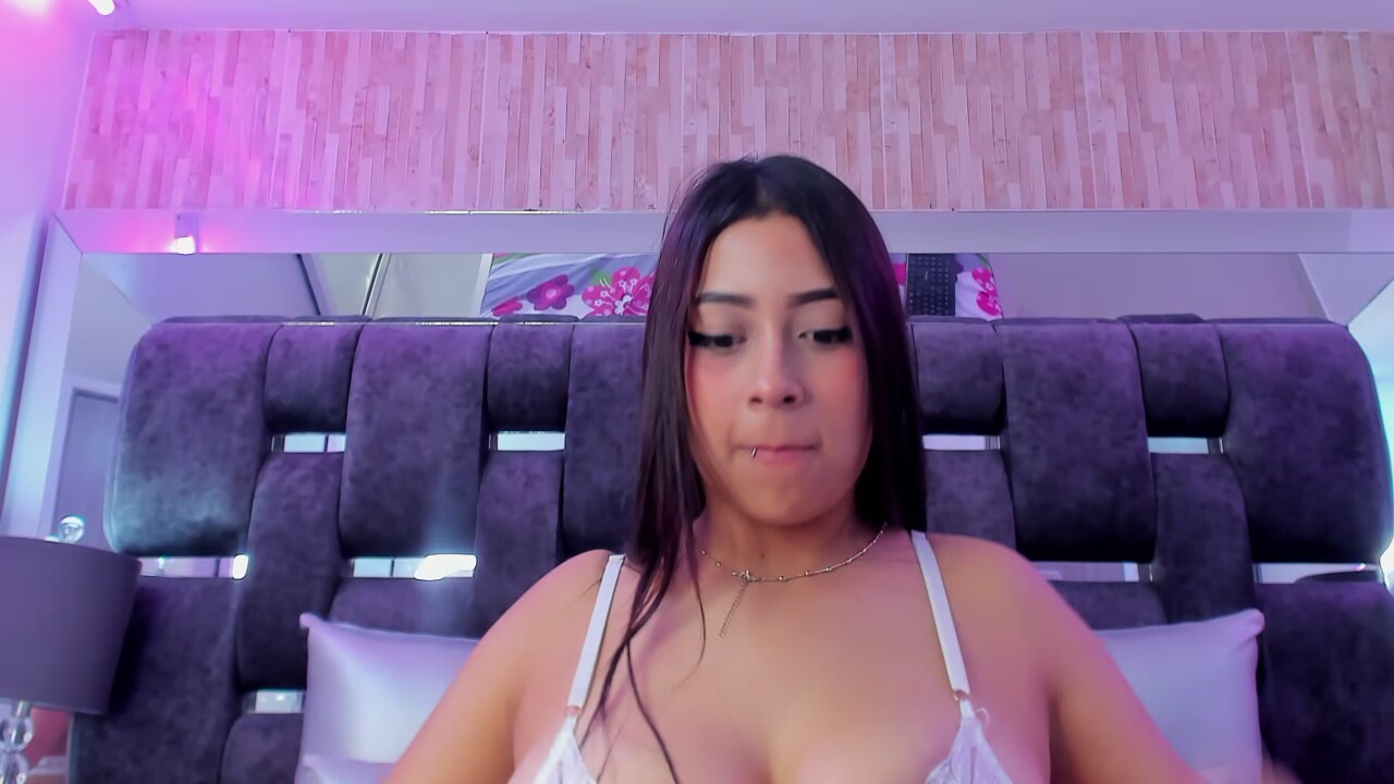 Lia_Grey