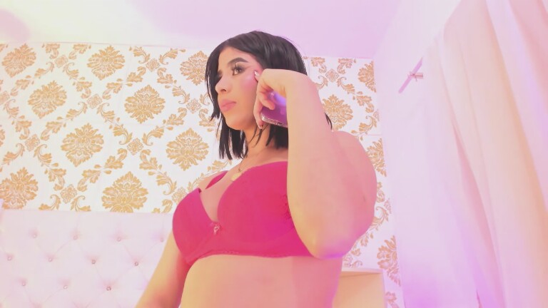 EMA_LAMBERT's Streamate show and profile