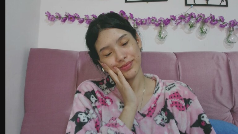 ZakuraPrincess's Streamate show and profile