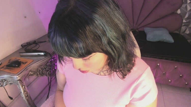 cinnamon88's Streamate show and profile