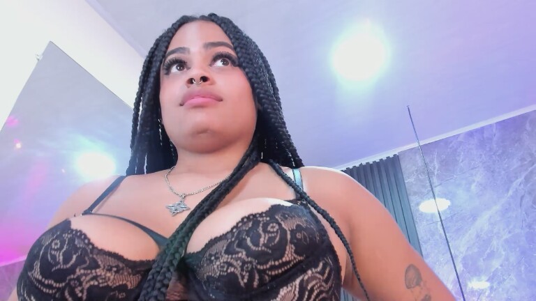 Shantall_Evans's Streamate show and profile