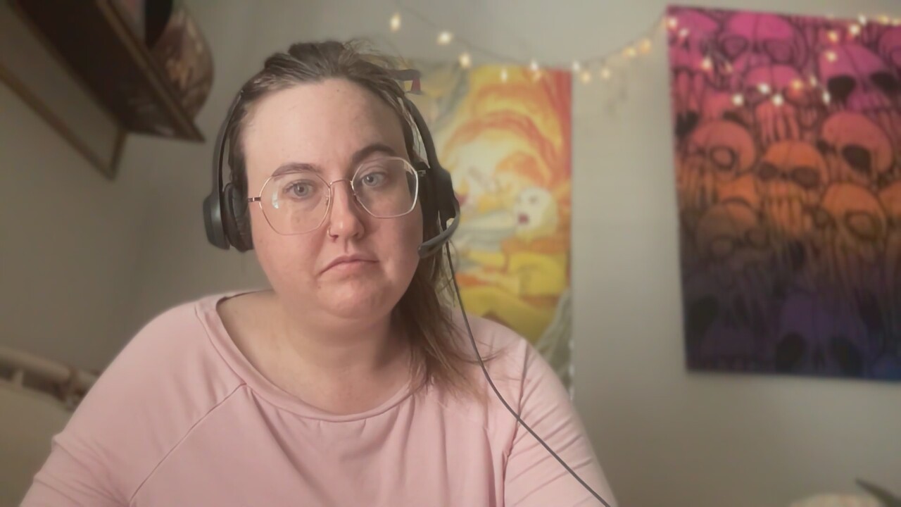 happylilcamgirl