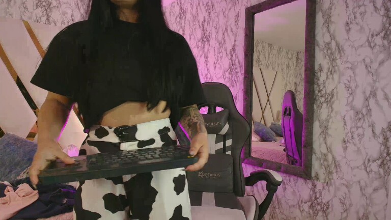 Candy_Roose's Streamate show and profile