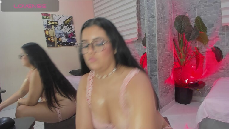 JoycePierce's Streamate show and profile