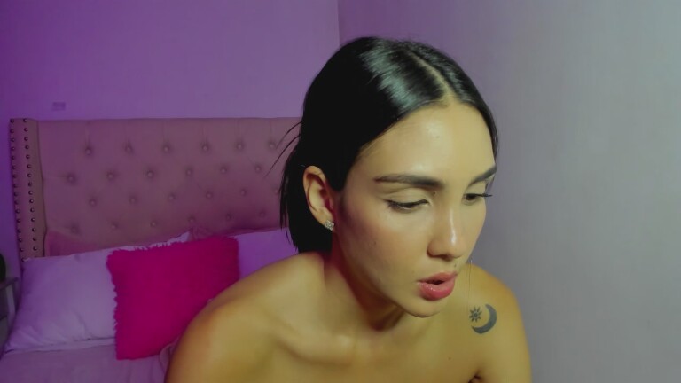 SoyLili's Streamate show and profile