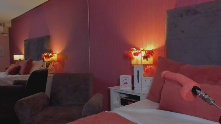 TinaClaytoon's Streamate show and profile