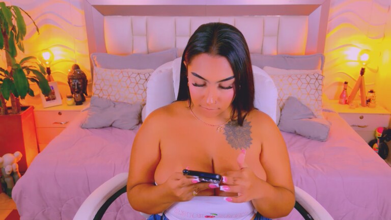 MartinaPiero's Streamate show and profile